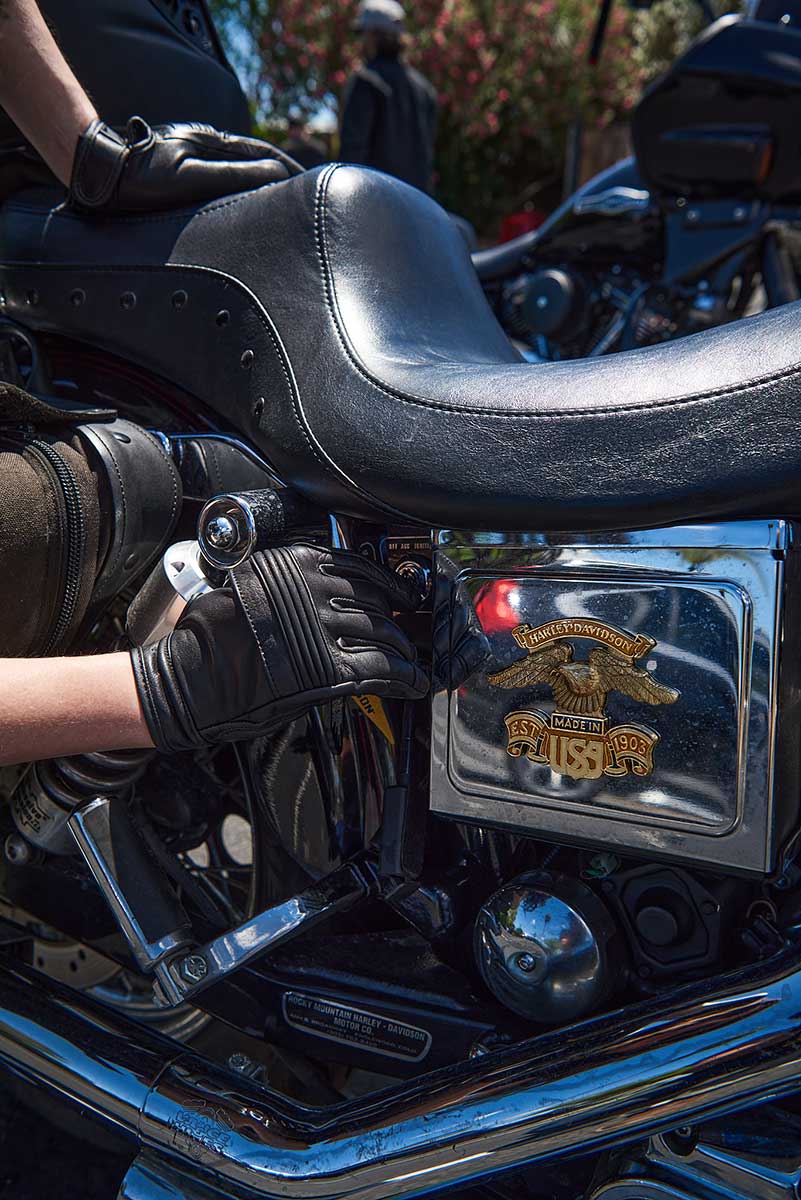 Milwaukee Leather MG7536 Men's Black Leather Gel Palm Motorcycle Gloves w/ Flex Knuckles and Cool-Tec Treatment